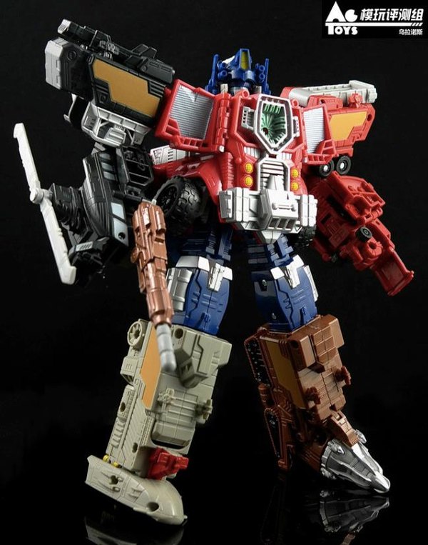 2013 Transformers Year Of Snake Optimus Prime Energon Repaint  In Hand Image   (12 of 17)
